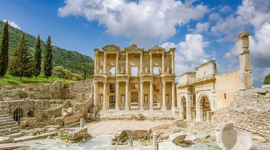 Fethiye to Ephesus and Pamukkale 2-Day Tour